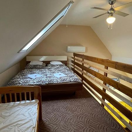 Gyulai Brill Apartman Екстер'єр фото