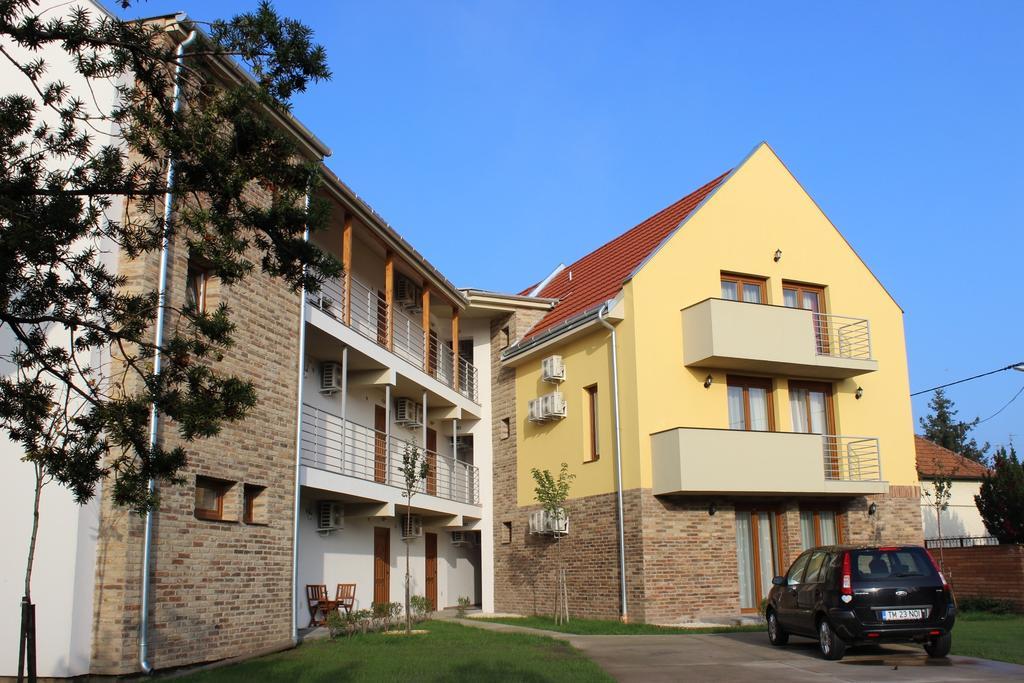 Gyulai Brill Apartman Номер фото