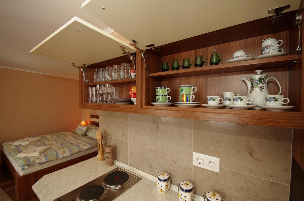 Gyulai Brill Apartman Екстер'єр фото