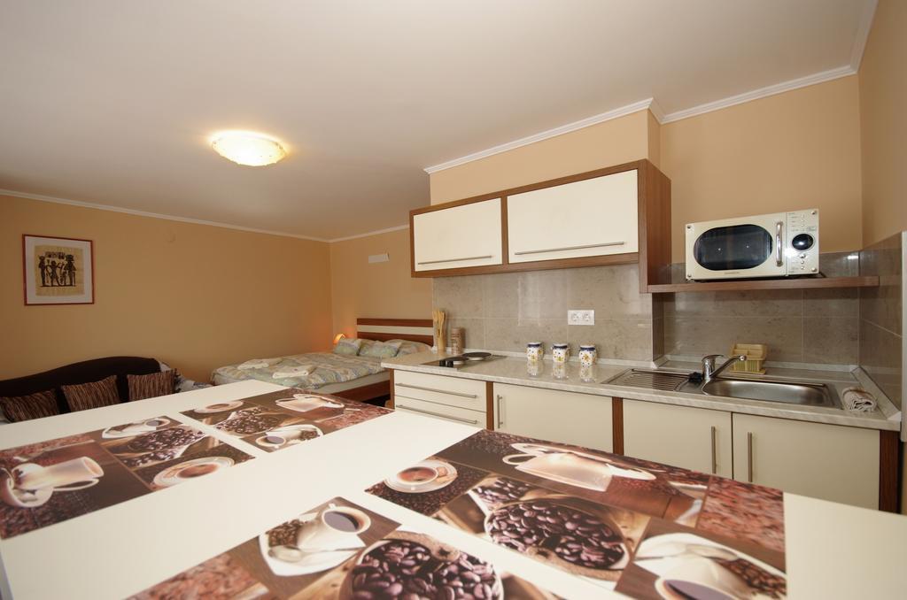 Gyulai Brill Apartman Екстер'єр фото
