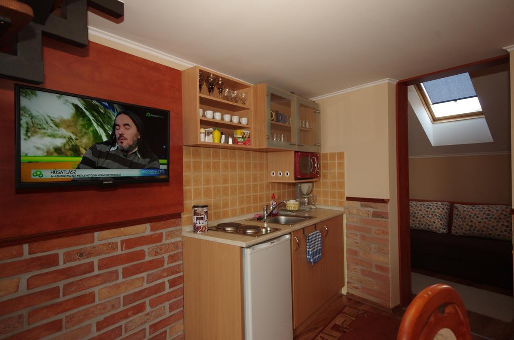 Gyulai Brill Apartman Екстер'єр фото