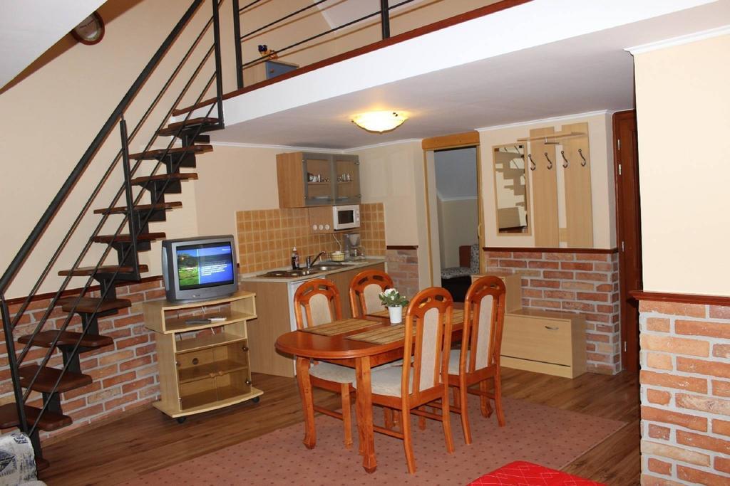 Gyulai Brill Apartman Номер фото